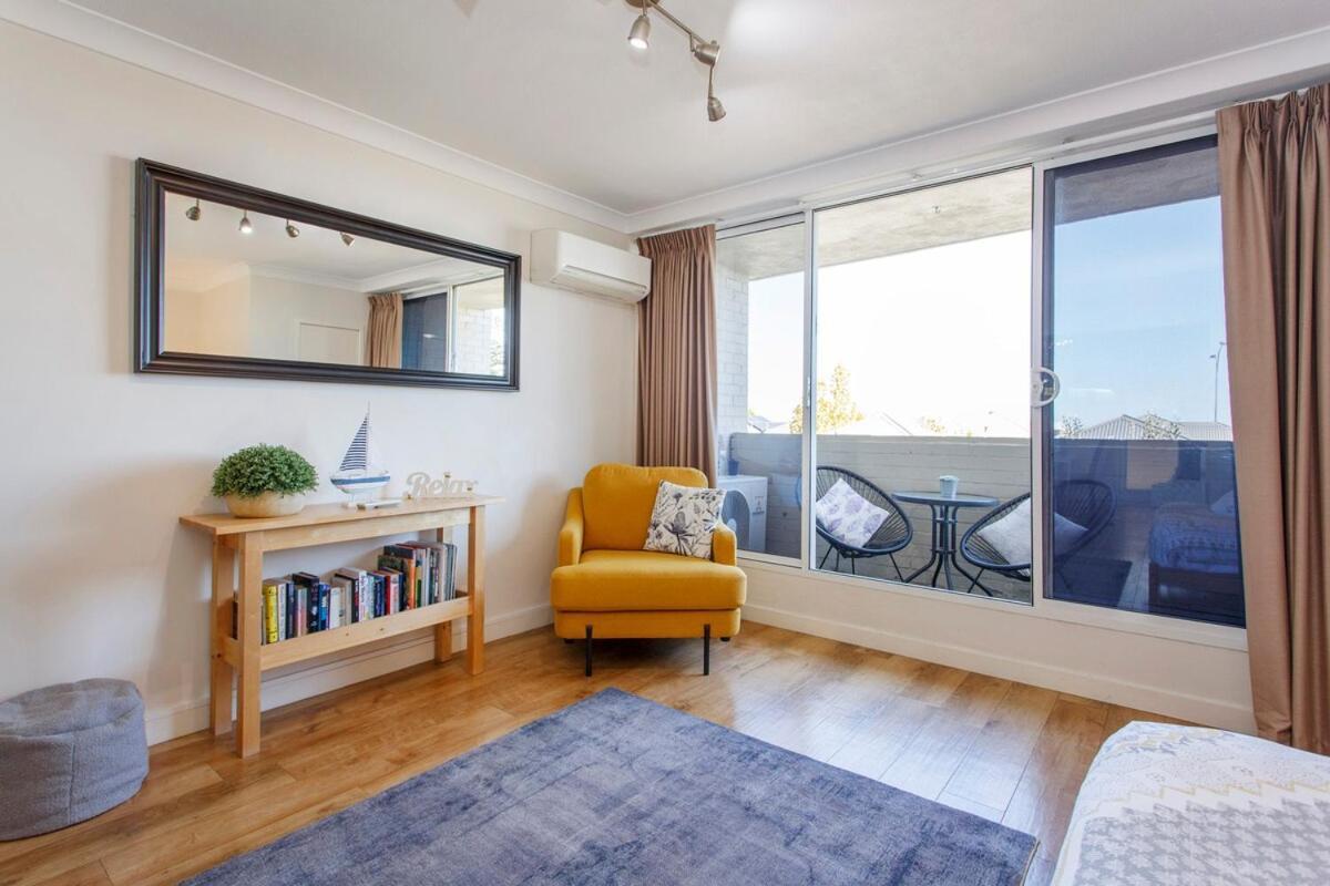 Fremantle Sunset Studio Rottnest Island Views Bagian luar foto